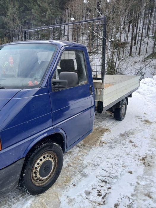 Vind volwagen t4 an 2000 se află în stare foarte bună