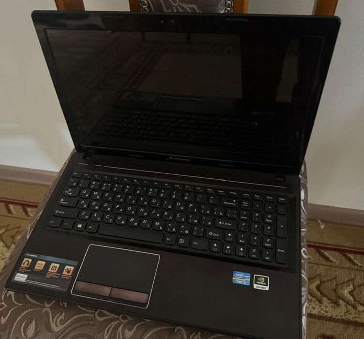 Ноутбук Lenovo в