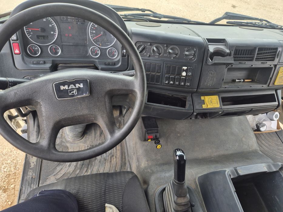 Man tgl 250 basculabil