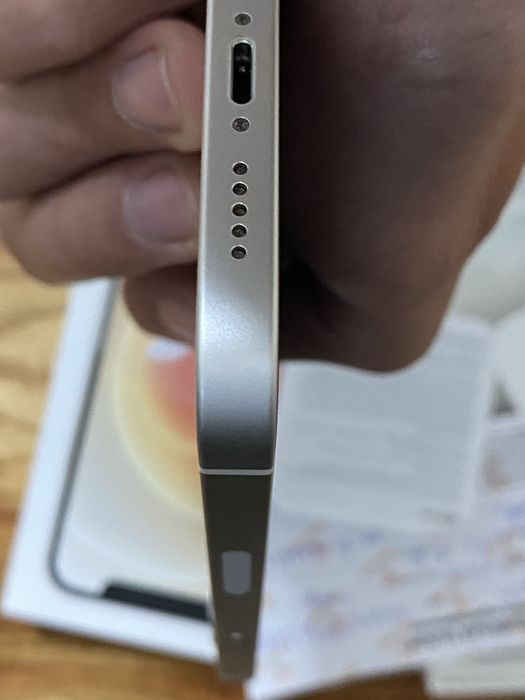 Продам IPhone 12 128гб