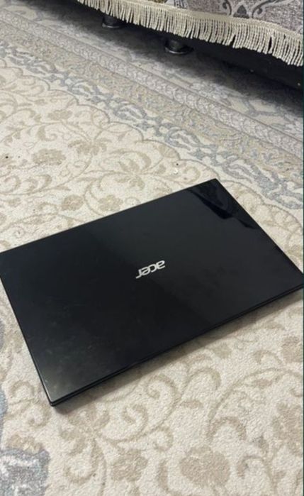 Ноутбук Acer Aspire V3 Core i3