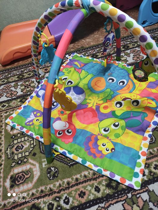 Продам детский развивающий коврик