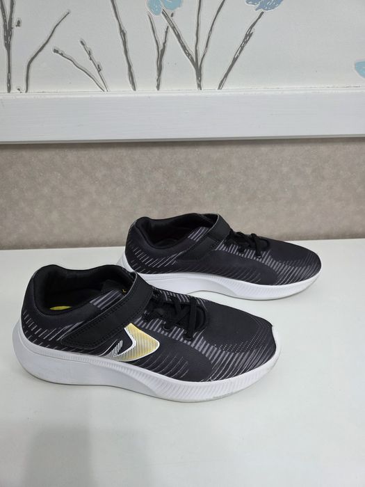 Кроссовки для мальчика