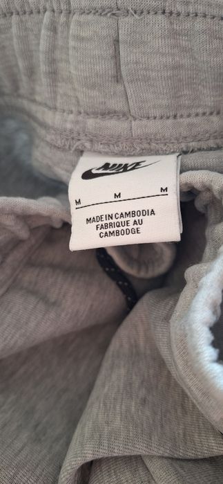 Nike tech  fleece оригинален екип М/L