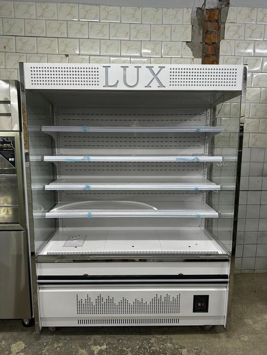 Витринные горки со склада