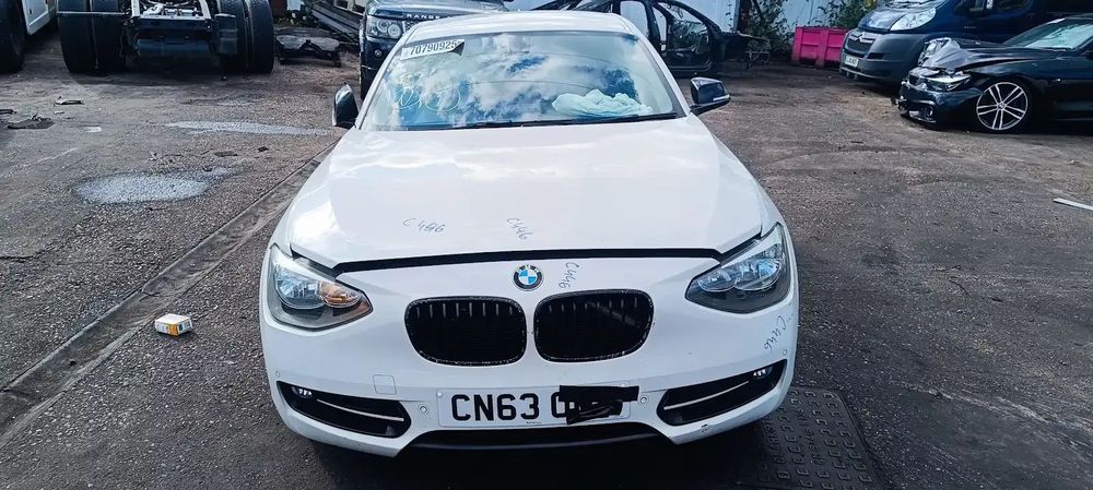 Dezmembrari / Dezmembrez BMW F21 N47D20K1 cutie viteze manuală GS6-17DG cod culoare ALPINWEISS III (300)