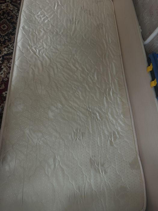 Продам кровать 80*170