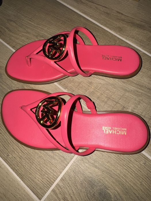 Чисто нови чехли michael kors