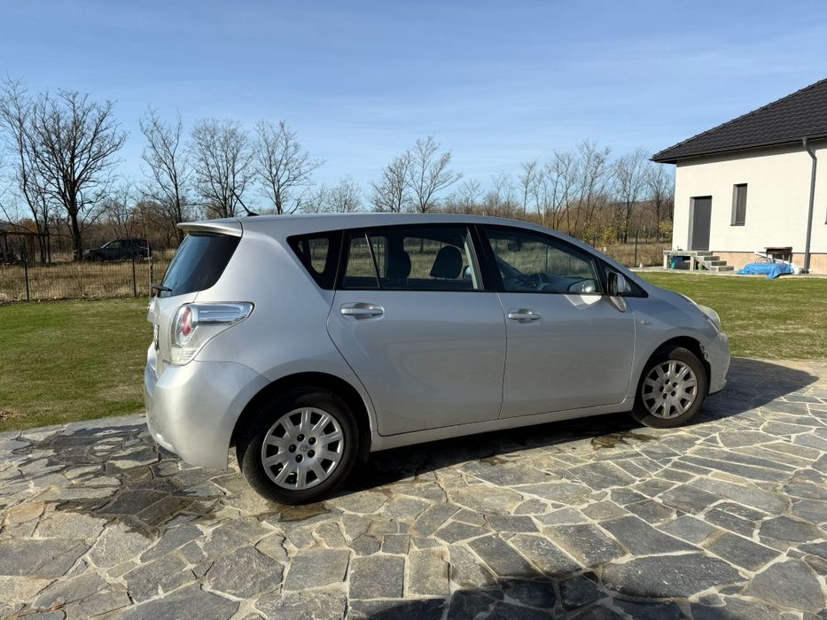 Toyota Verso / 2.0 Diesel / 2012  / Euro 5