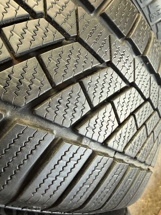 4x Anvelope Iarna 205/55 R17 Continental ContiWinterContact runflat