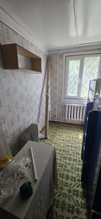 Аренда 3 х ком квартиру Сергели Спутнике в деревянном доме пустая 300.