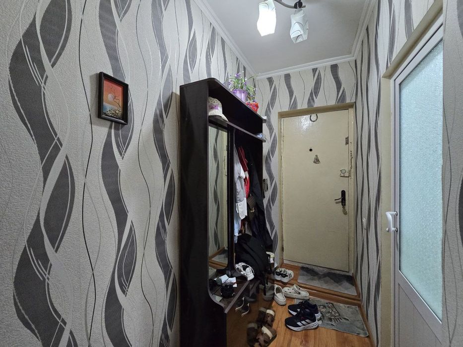 Продажа своя 2-комнатная. Евро-квартира военный городок