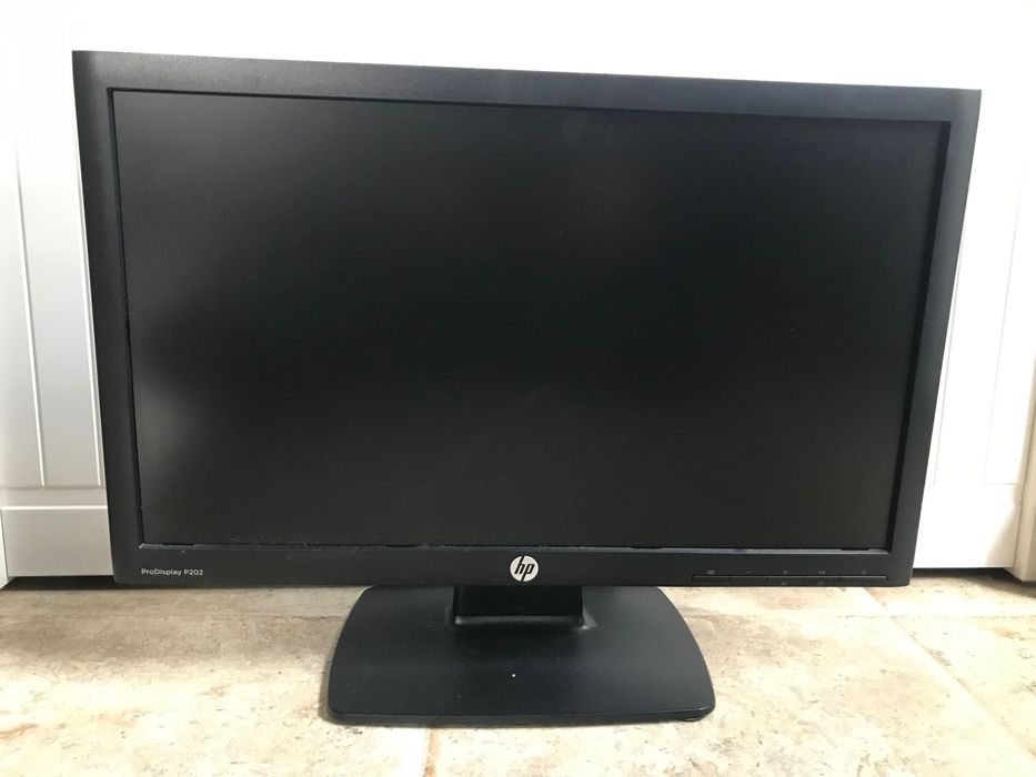 HP ProDisplay P202- два броя
