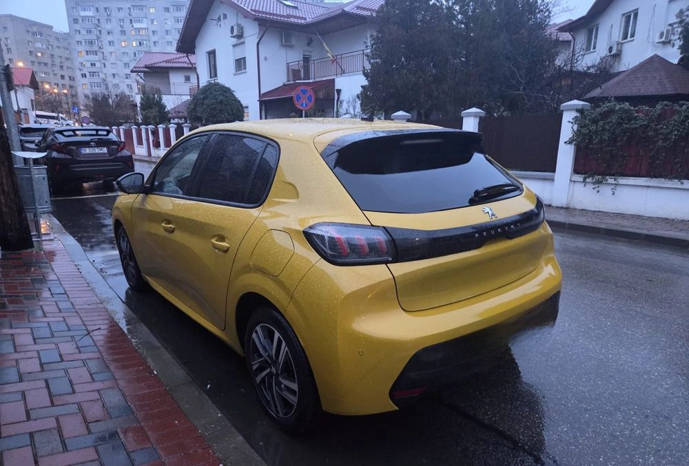 Swift  Rent S.R.L  inchiriaza