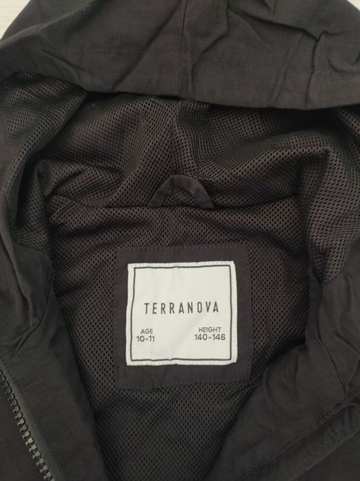 Нови зимни блузи за момче, размер 134/140