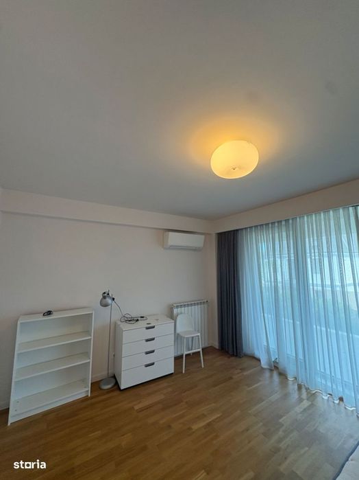 Apartament 3 camere-127mp-piscina