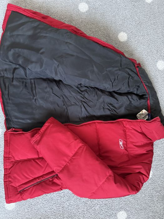 Geaca dama Reebok masura M- de puf