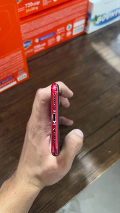 Iphone xr holat yahsh