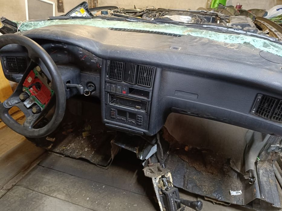 Ауди б4 2.6 по запчастям