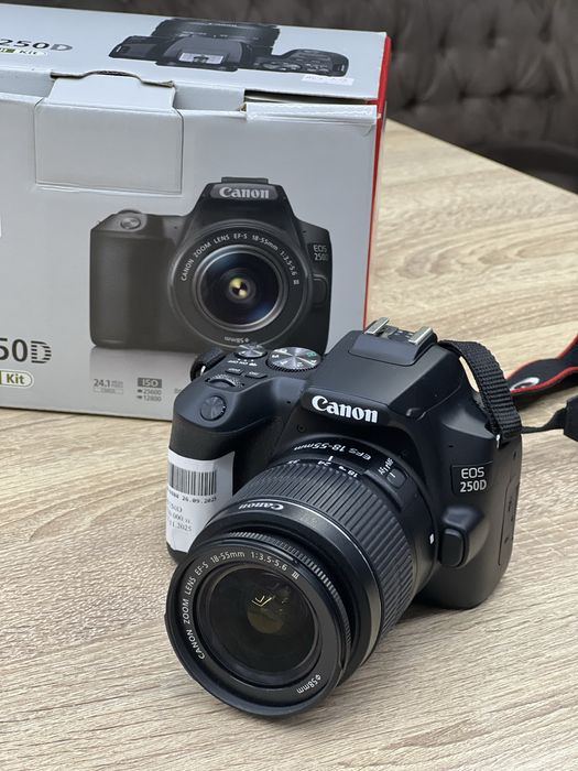 Canon EOS 250D/полная комплектация/каспи рассрочка0-0-24