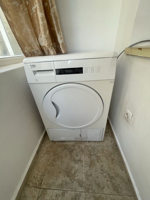 Дава се под наем Едностаен апартамент в Варна, Център - 30 кв.м за 280.5 € - Снимка #4