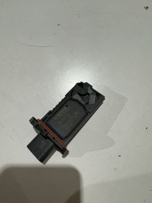 Debitmetru aer BMW g11 g30 3.0d 4.0d b57d30