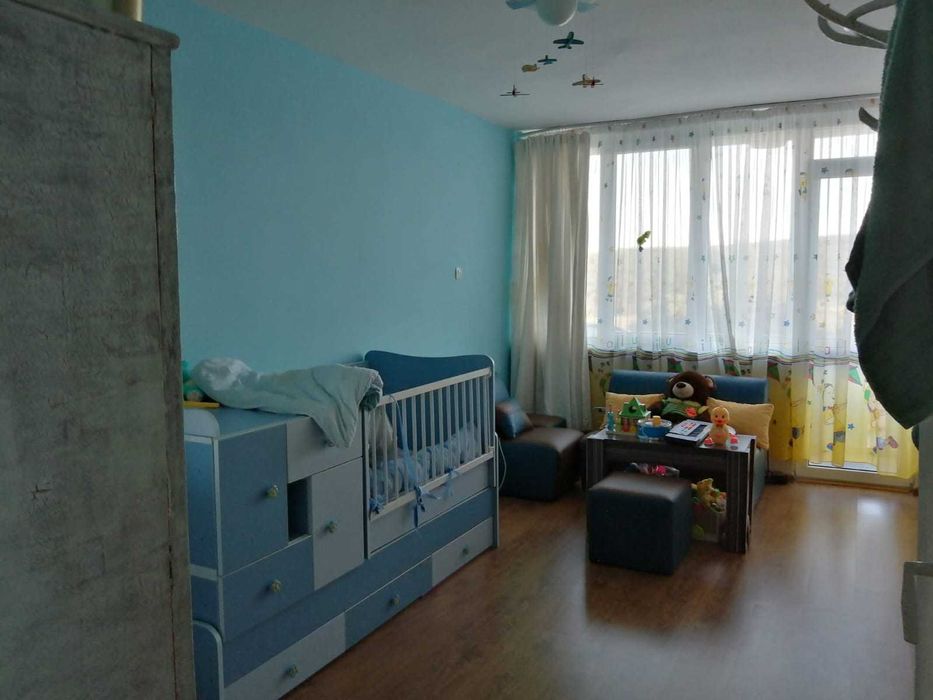 Продава се Тристаен апартамент в Омуртаг - 85 кв.м за 690 €/кв.м - Снимка #16