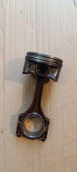 Разпеделителен вал за BMW 3000i