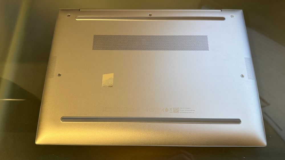 Laptop HP EliteBook 840 G9 i5-1235U, 14", 16GB, 512GB SSD, Win11 Pro