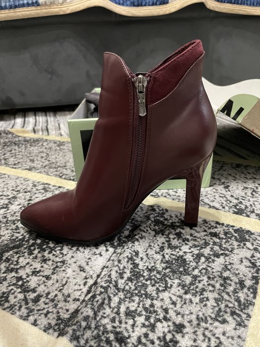 Сапог с каблуком