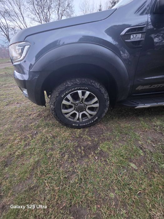 Ford Ranger wildtrak 100000 km fuull 209 c.p