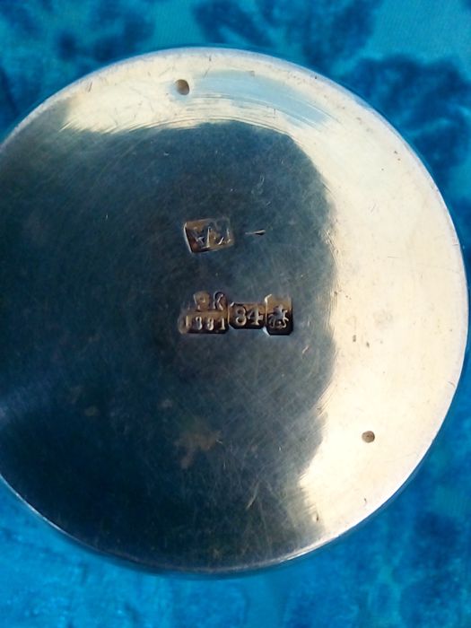 Серебрянная стопка 1881г..