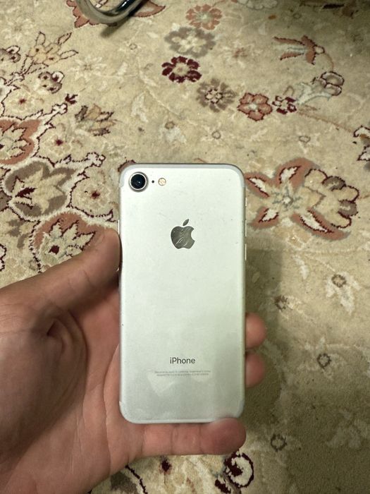 Айфон 7 32г срочно