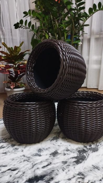 Продам кашпо для цветов