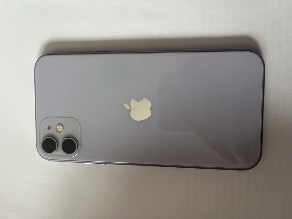 Iphone 11 culoarea mov