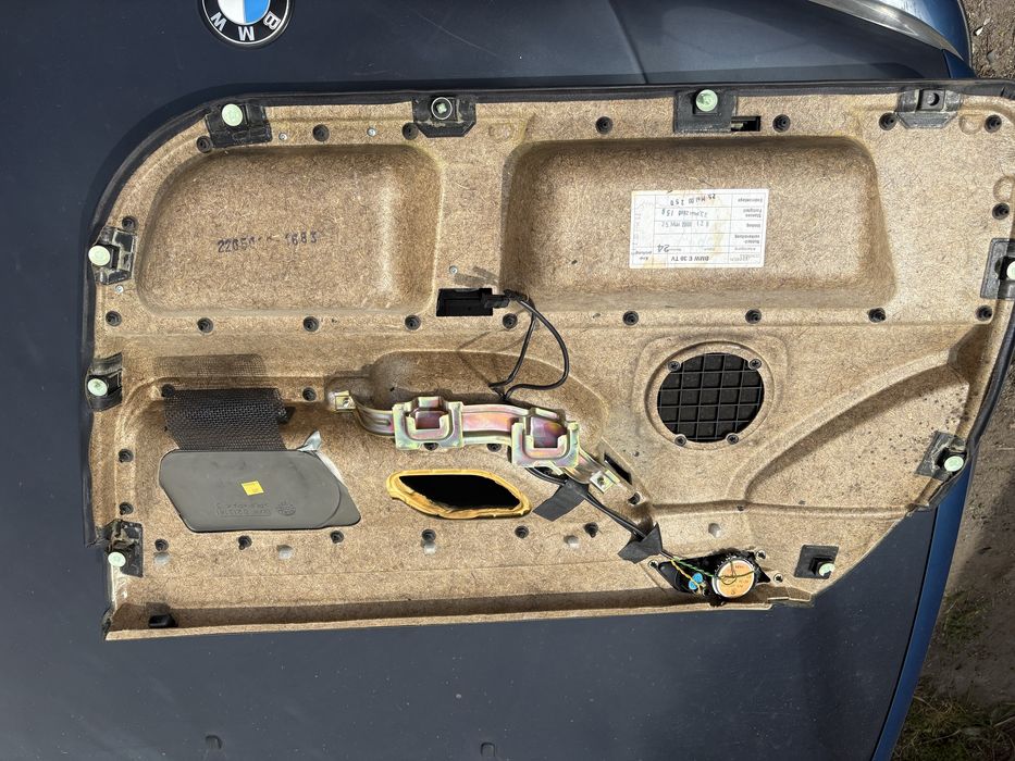 Обшивки дверные карты бмв е38