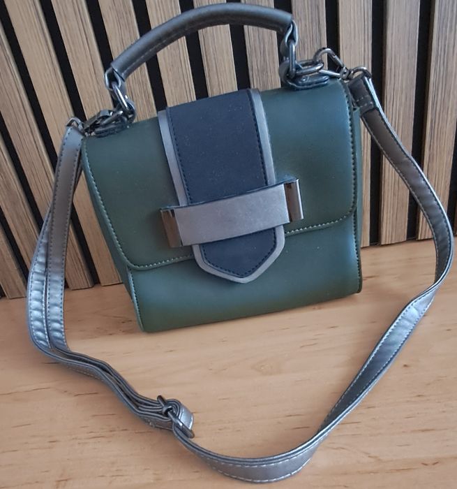 Geantă de umăr cu bareta detașabilă