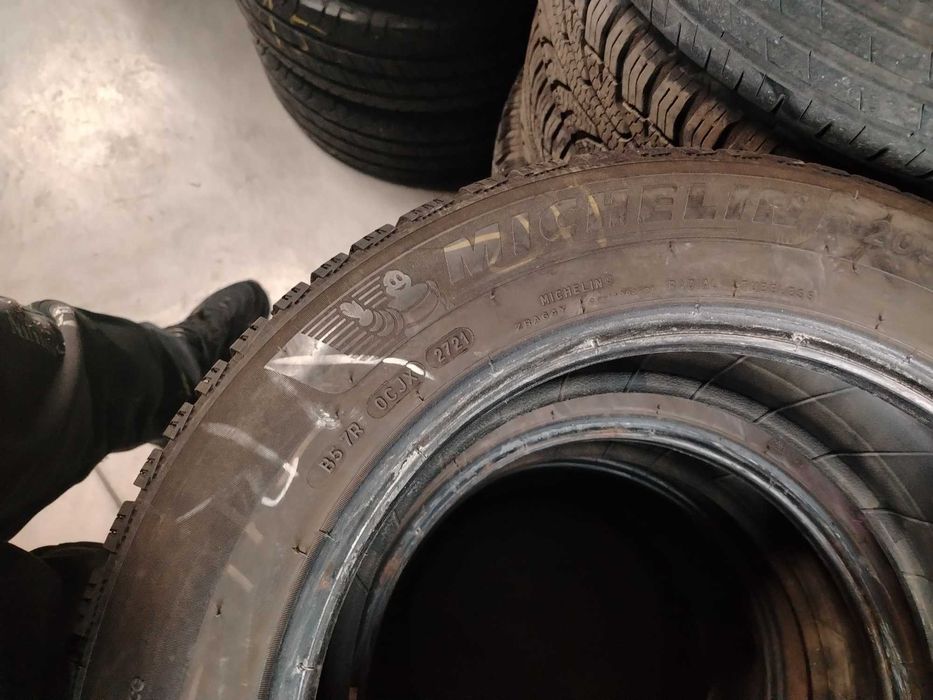 2бр.зимни гуми 205/60/16 Michelin