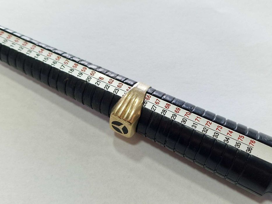 Мъжки златен пръстен 14К 585 / 3,81 гр.