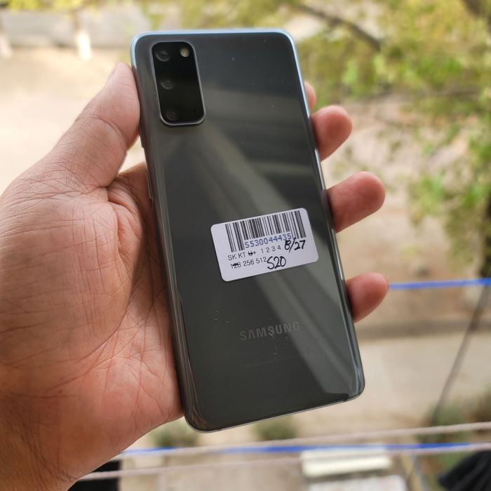 Samsung S20  5G 128gb/12