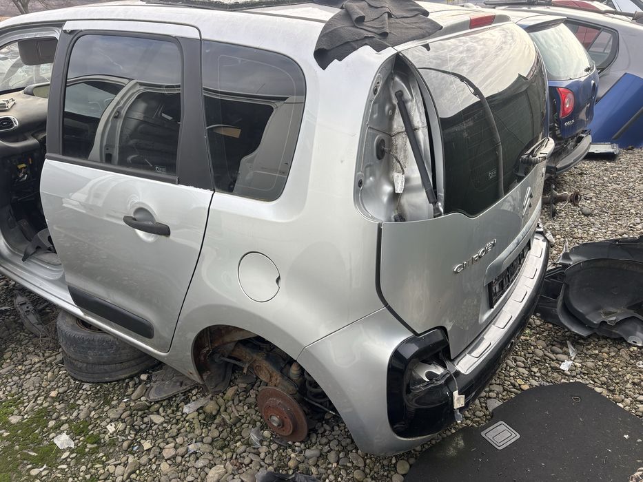 Bara spate haion Citroen C3 Picasso 1.4 vti