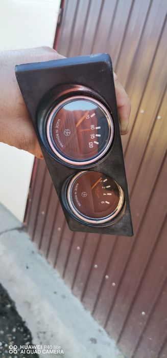 Ceas ulei și apa dacie