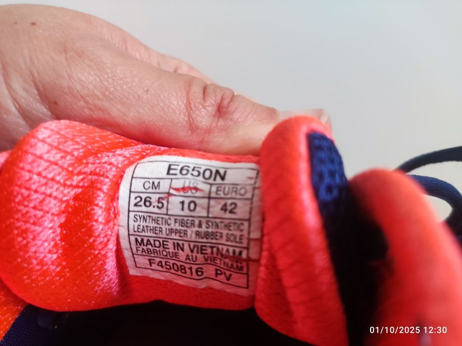 Дамски Asics Маратонки