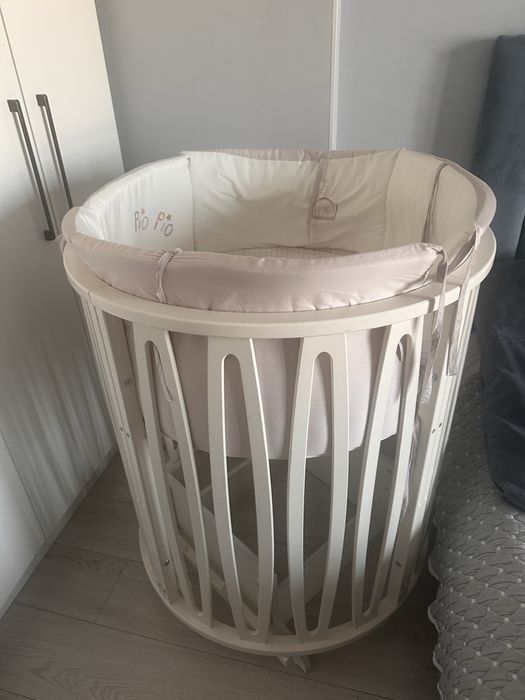 Манеж и пеленальный комод