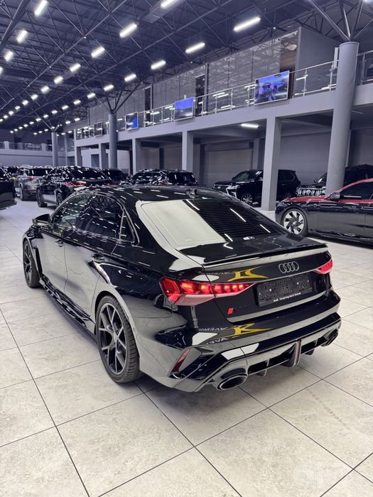 Продается Audi RS3
