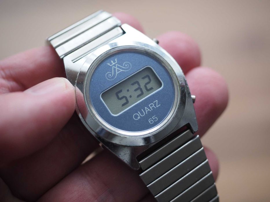 Ceas electronic Quartz 65 Timeband Fairchild din anii 1980, retro