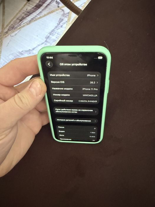 I phone 11 pro 256 gb LLA