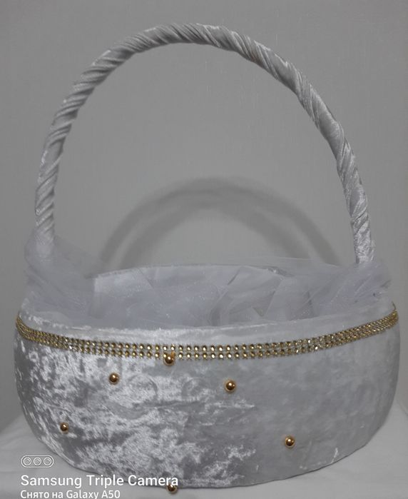 Корзина  в  идеальном  состоянии