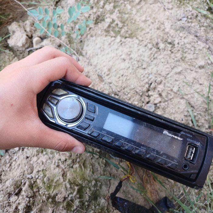 Мафон Pioneer DEH-X1850UB