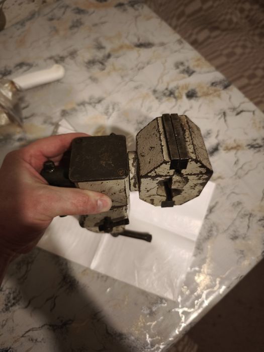 Тиски средние СССР